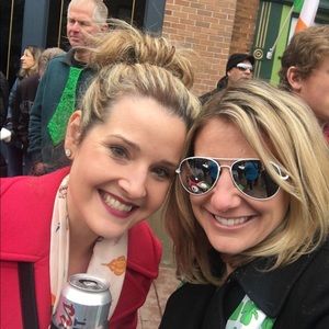 Meet your Posher, Laura